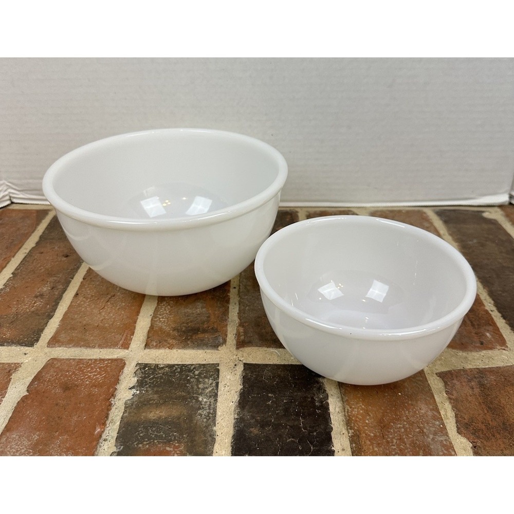 Vtg 50s Fire King Oven Ware # 5 & 6 White Milk Glass Mixing Bowls Anchor Hocking